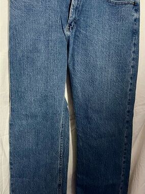 Wrangler Men's Medium Blue Straight Leg Jeans